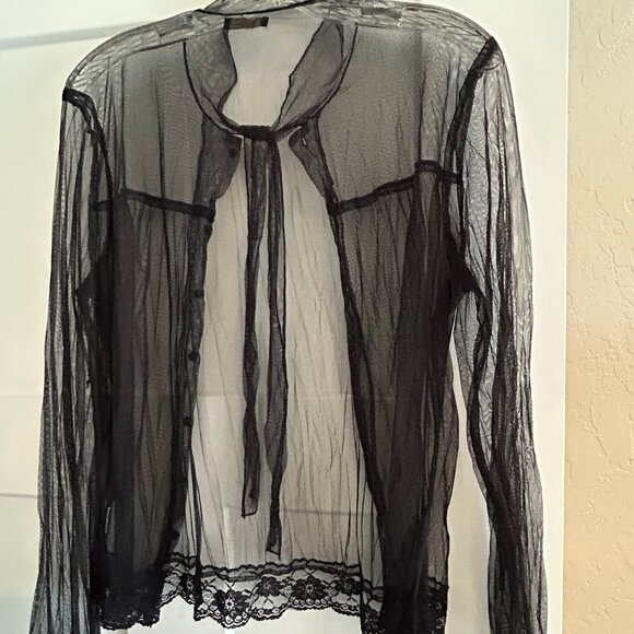 TWENTY ONE, BUTTON UP, AND OR JACKET OVERLAY SIZE M-LG - Picture 2 of 2